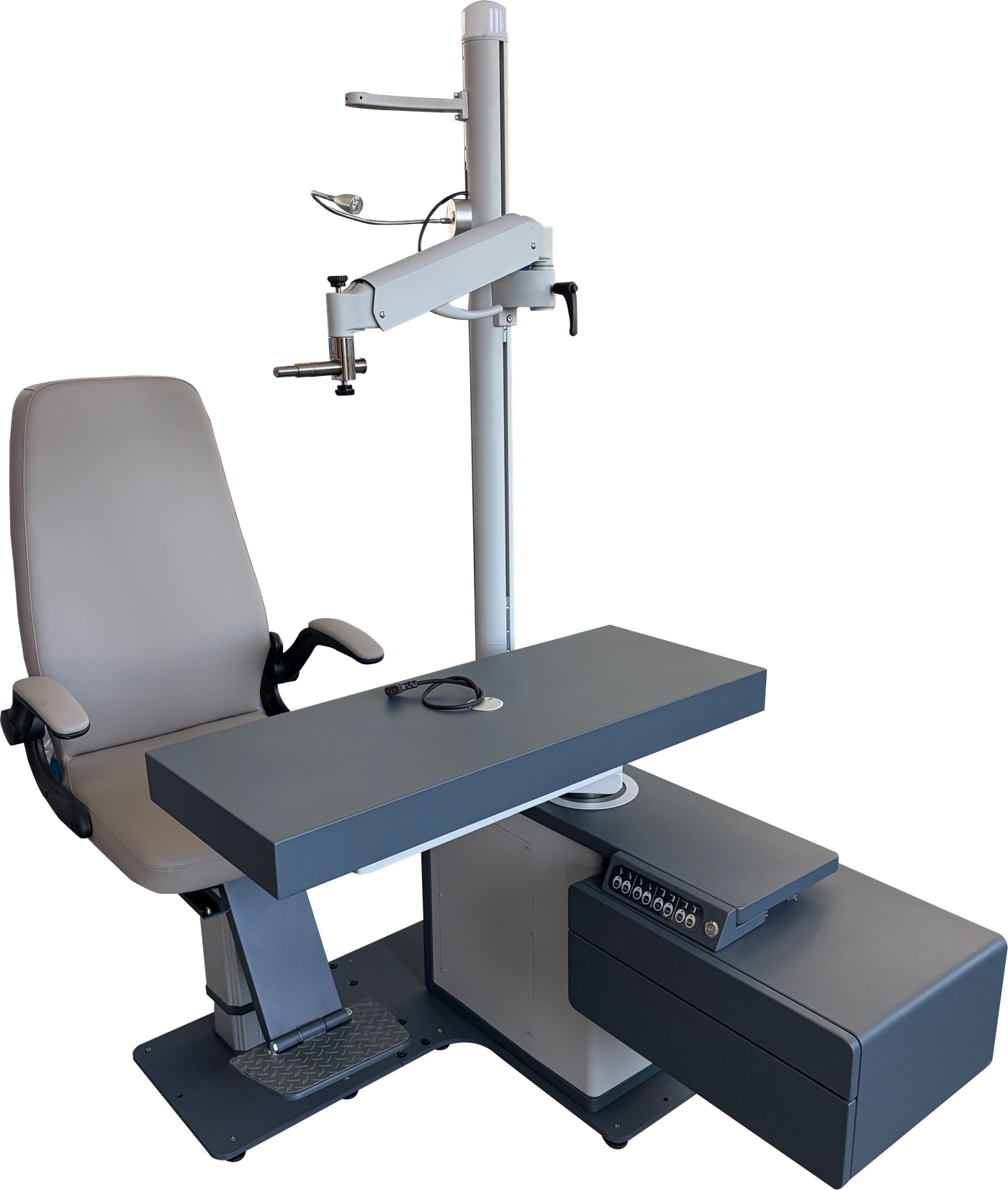 HRT-1A automatic optometry unit with motorized table, chair and swing arm